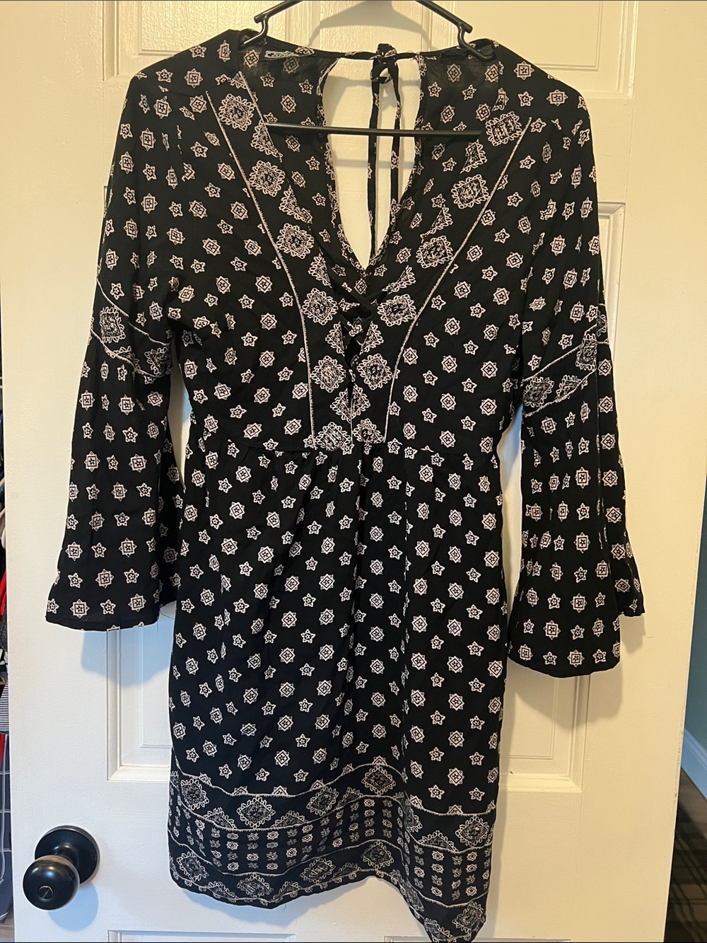 Angie Black Printed Long Sleeve V-Neck Dress